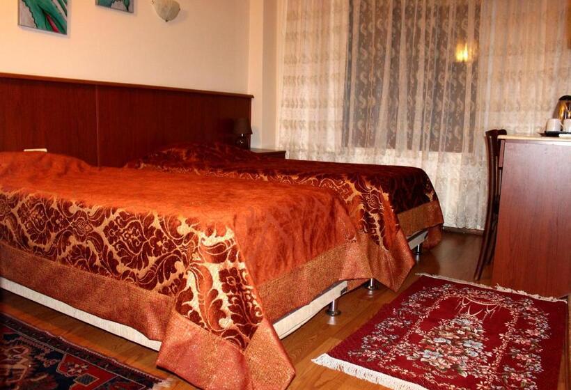 اتاق استاندارد, Peninsula