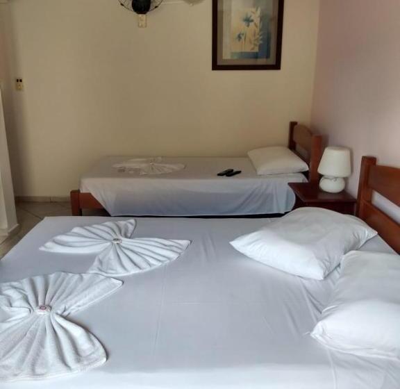 스탠다드 트리플 룸, Pousada Alentejano I