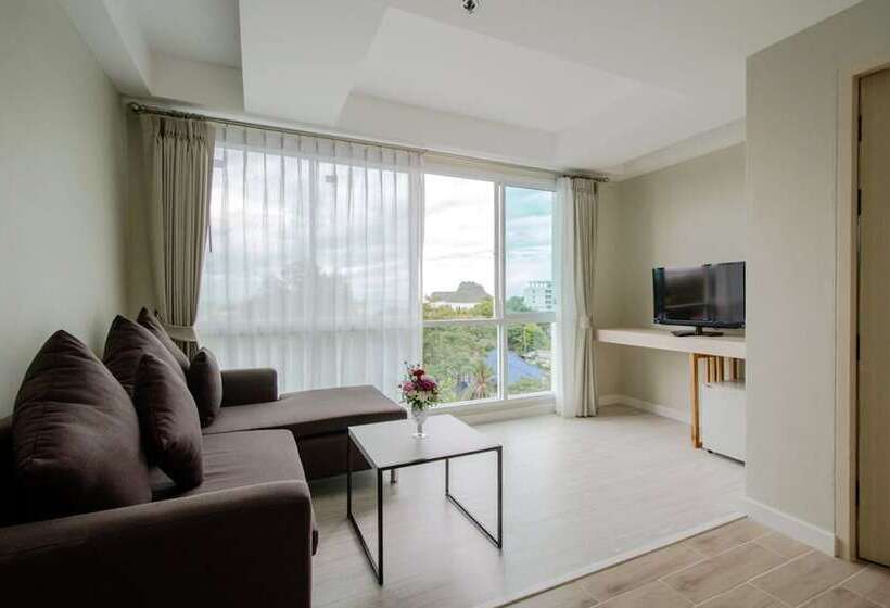 주니어 스위트, Prachuap Grand