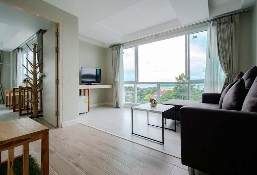 주니어 스위트, Prachuap Grand