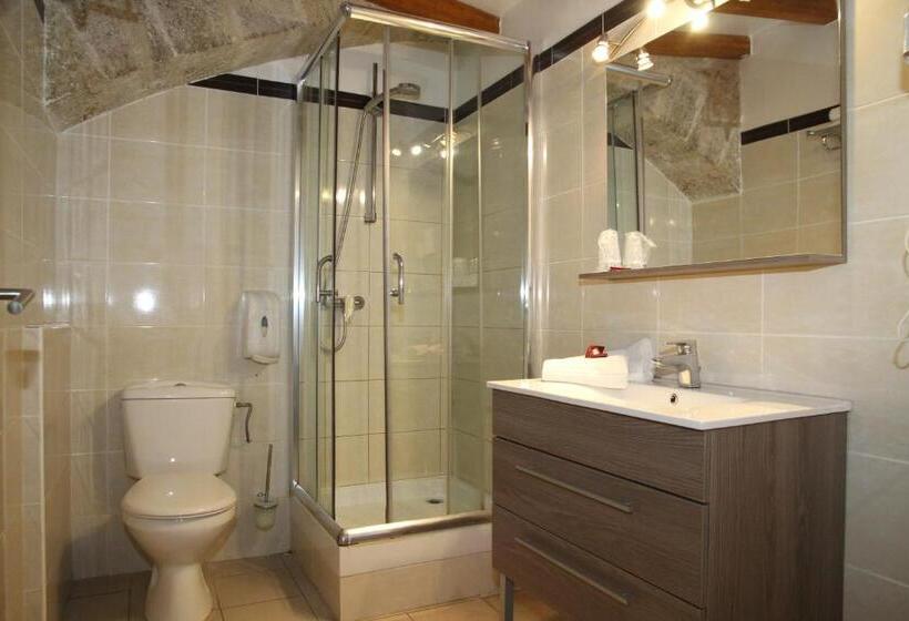 غرفة كلاسيكية, Saint Germain