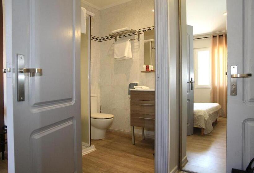 غرفة كلاسيكية, Saint Germain