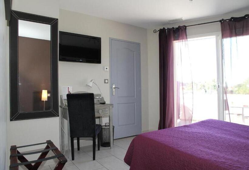 غرفة قياسية مزوَّدة بتراس, Saint Germain