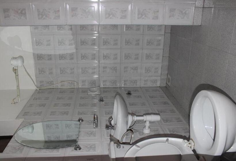 اتاق استاندارد, Sky Hotel International