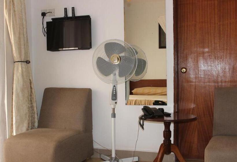 اتاق استاندارد یک نفره, Sky Hotel International