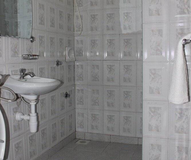 اتاق استاندارد, Sky Hotel International