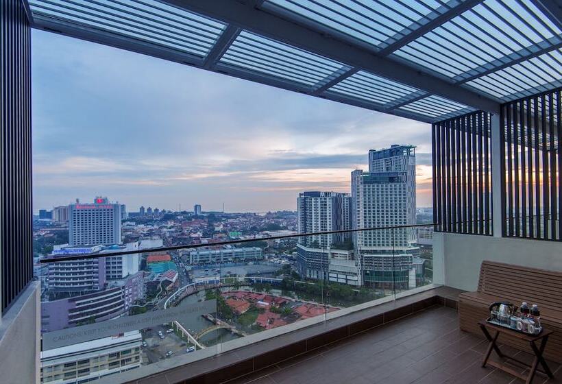 行政房间, The Pines Melaka