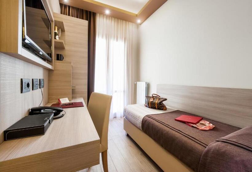 标准单人间, Trapani In