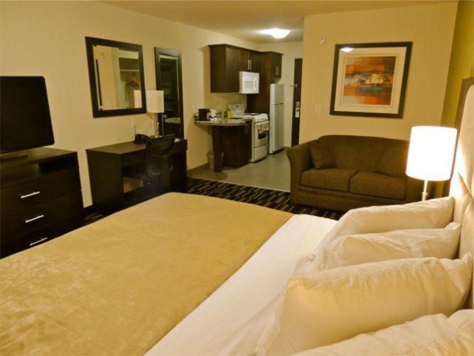 غرفة قياسية سرير كينج, Western Star Inn And Suites Carlyle