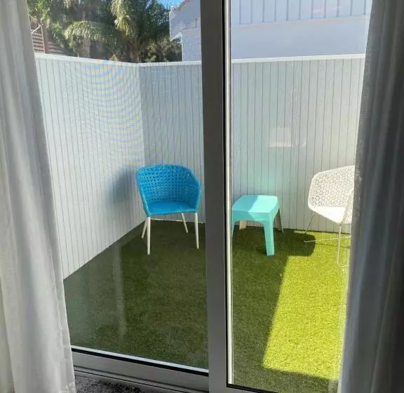キングサイズベッドのスタンダードルーム, Comfort Inn Towradgi Beach
