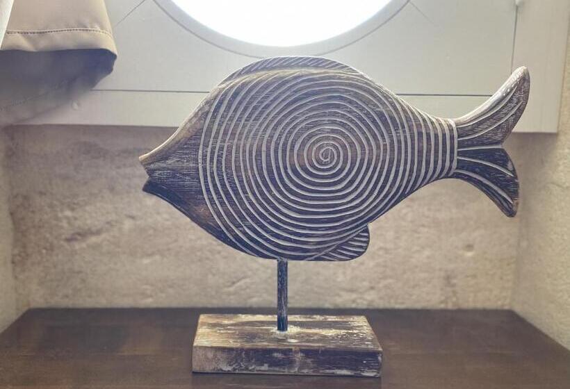 スーペリアースイート, Château Papounan