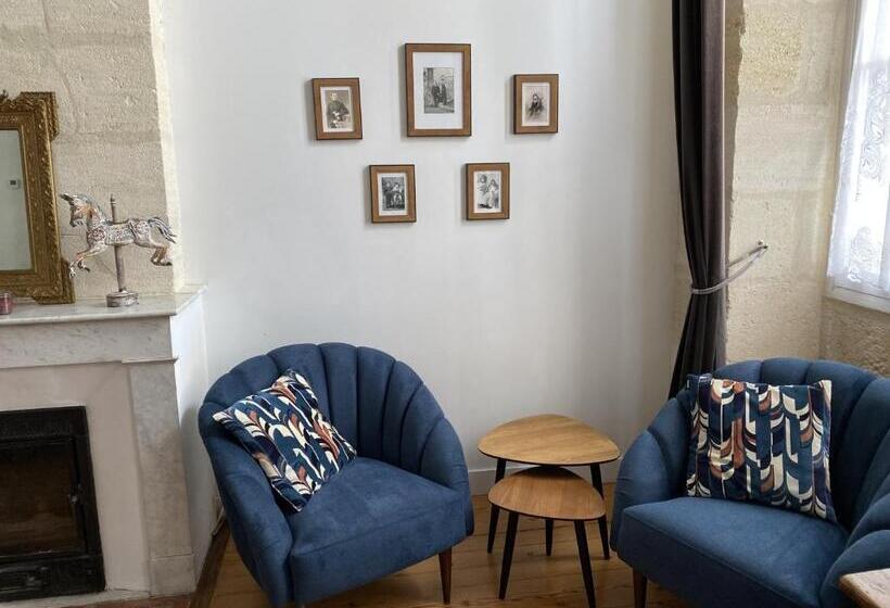 スタンダードルーム, Château Papounan