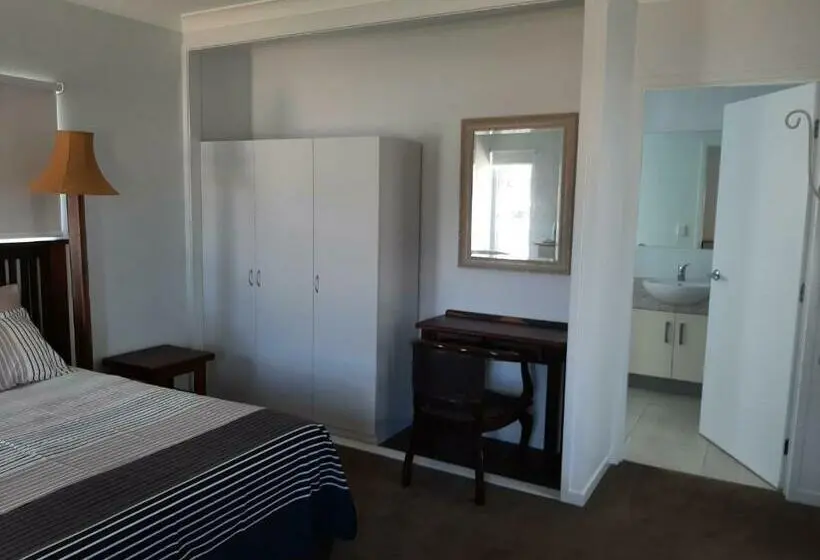 Standard-huone, Room In Guest Room   Cozy Room With Separate Entrance And Ensuit Bathroom