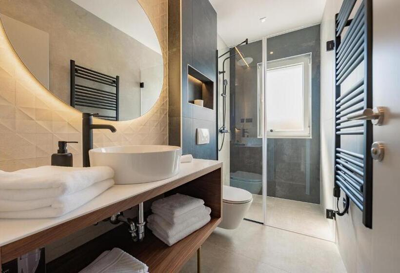 デラックスルーム, Caldo Luxury Rooms