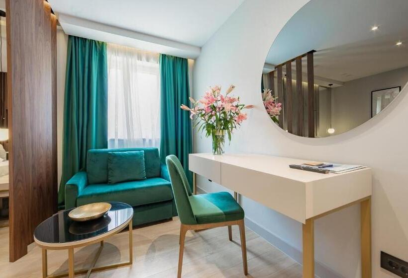 デラックスルーム, Caldo Luxury Rooms