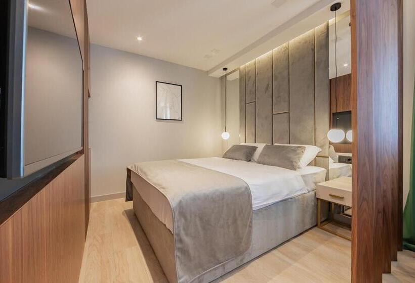 デラックスルーム, Caldo Luxury Rooms