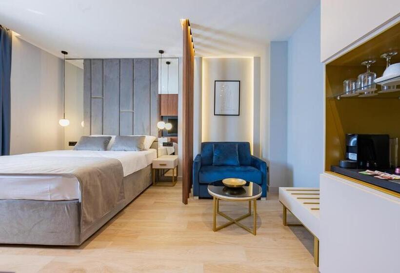 デラックスルーム, Caldo Luxury Rooms