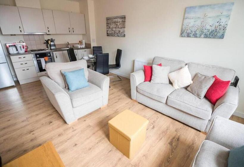 דירת שני חדרים, Maidstone Heights By Kasar Stays