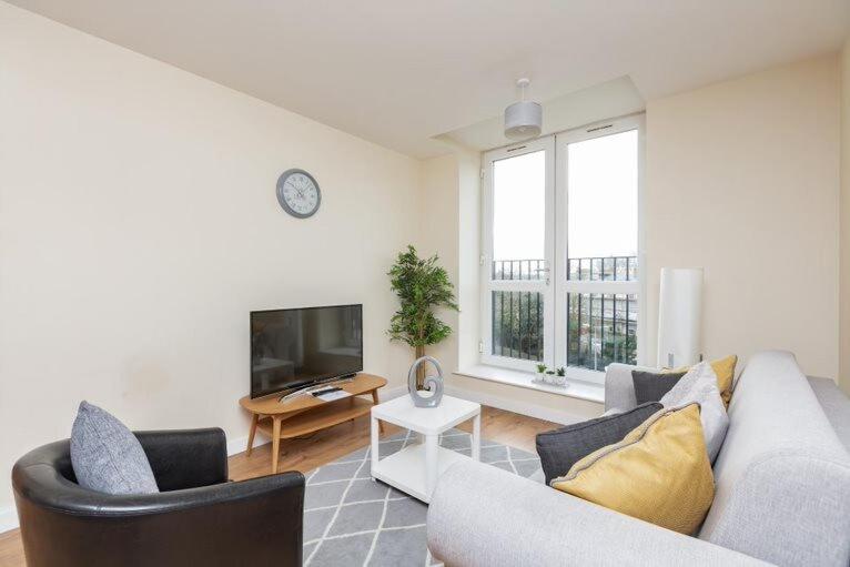 דירת חדר, Maidstone Heights By Kasar Stays