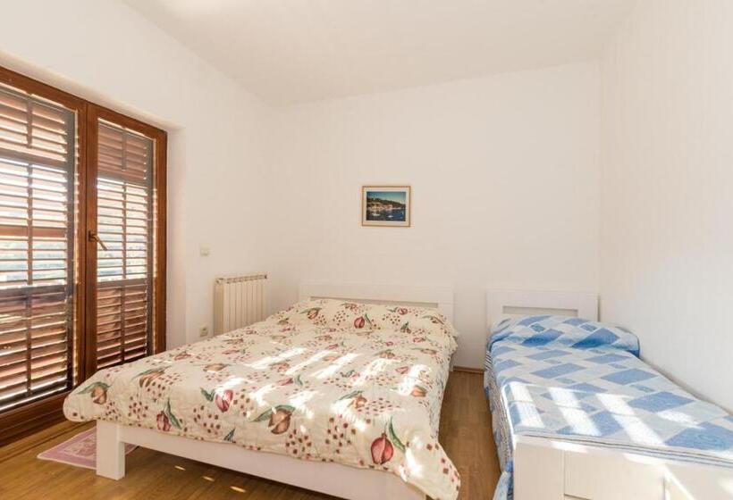 Апартаменты 1 Спальня с Балконом, Apartments Villa Adria