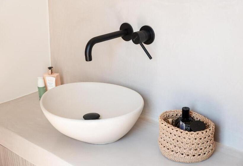 デラックススイート, North Wind Luxury Suites