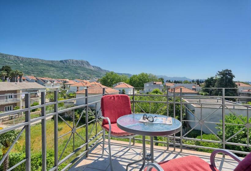 חדר סטנדרט עם מרפסת, Aqua   Guest Rooms & Suites Kaštela