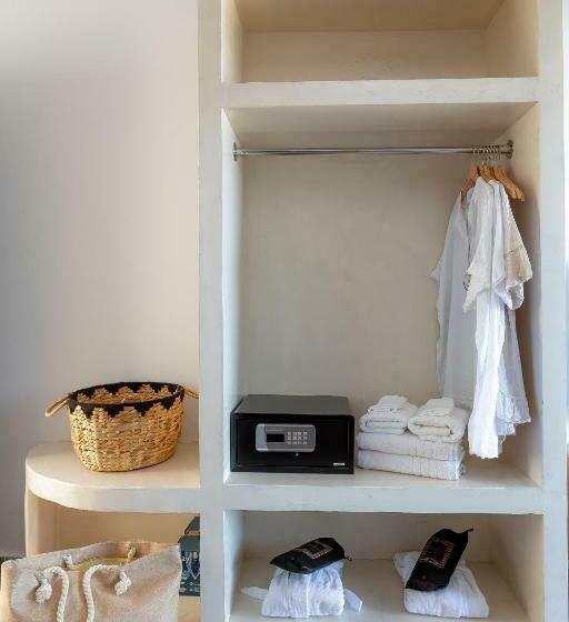 Люкс Deluxe Вид на Море, Divino Suites