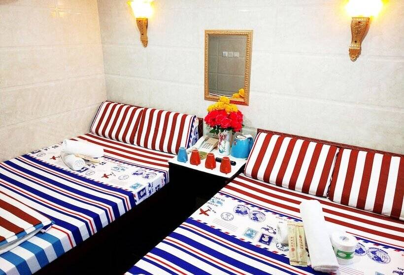 اتاق استاندارد سه نفره, Dhillon Hotel Hostel