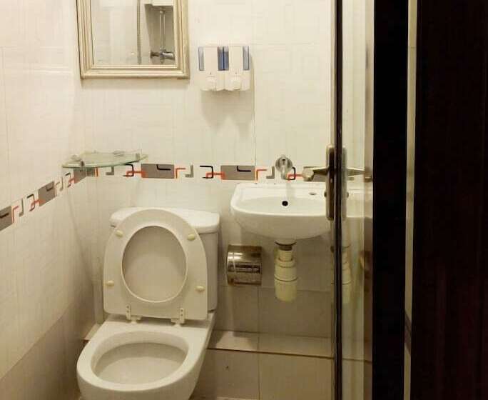 اتاق خانوادگی, Dhillon Hotel Hostel