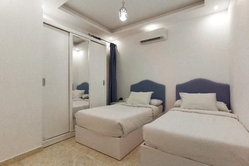 اتاق خانوادگی, Dhillon Hotel Hostel