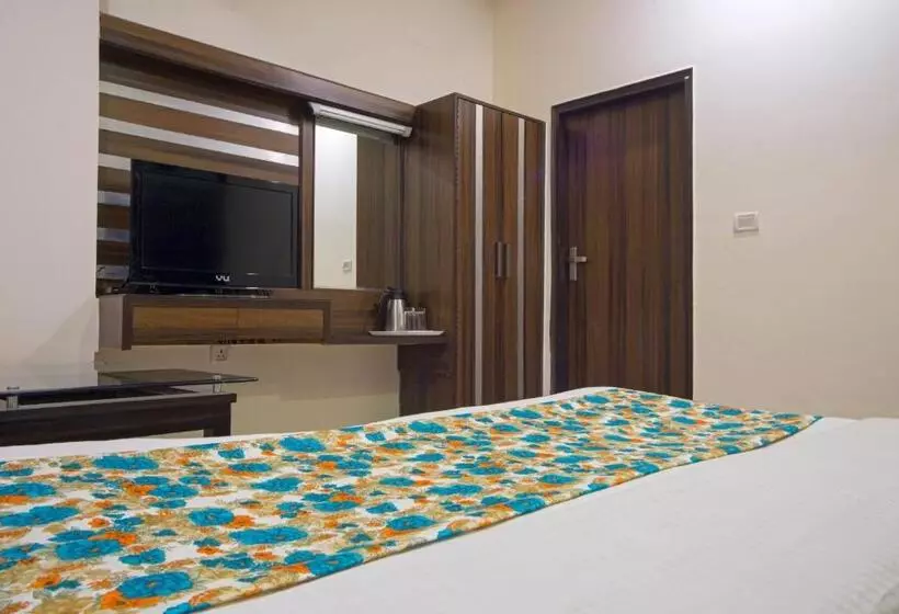 デラックスルーム, Baba Inn By Rcg Hotels
