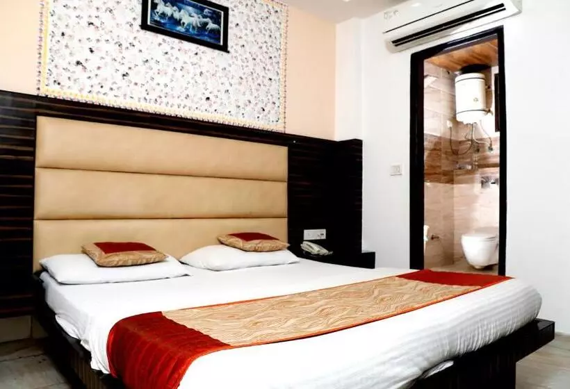 デラックスルーム, Baba Inn By Rcg Hotels