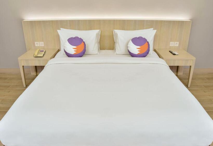 חדר דלוקס, Fox Hotel Gorontalo