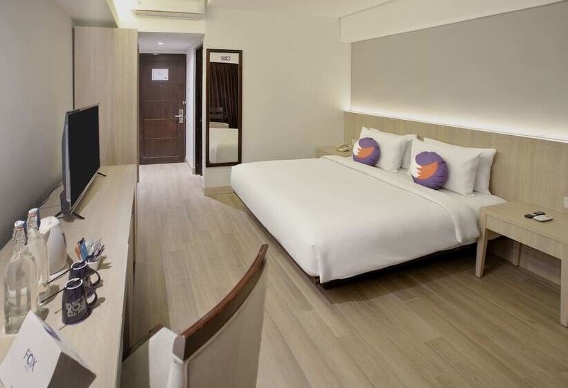 חדר דלוקס, Fox Hotel Gorontalo
