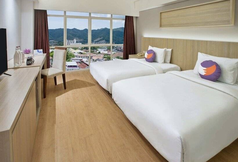 חדר דלוקס, Fox Hotel Gorontalo