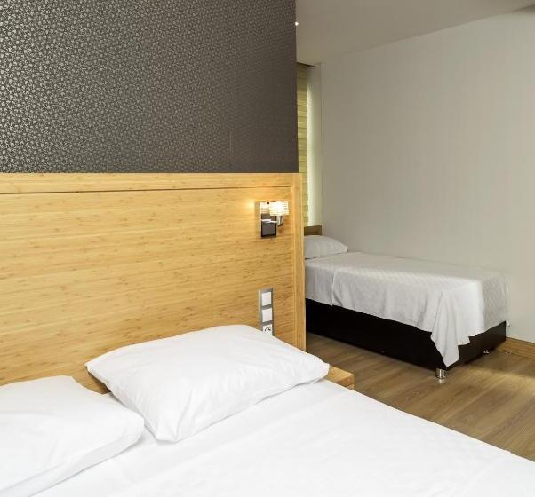 デラックスルーム, Demir Suite