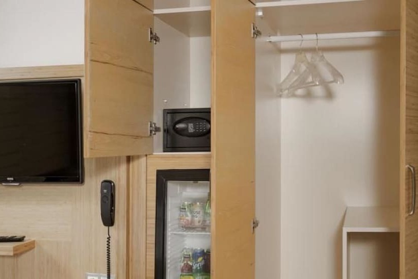 デラックスルーム, Demir Suite