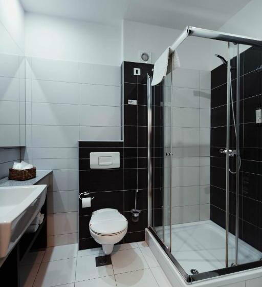 اتاق استاندارد, Emporium