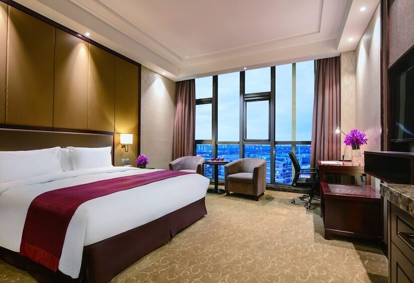 Номер Премиум, Holiday Inn Beijing Airport Zone, An Ihg