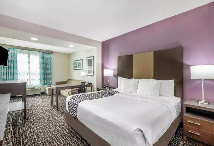 キングサイズベッドのデラックスルーム, La Quinta By Wyndham Claremore