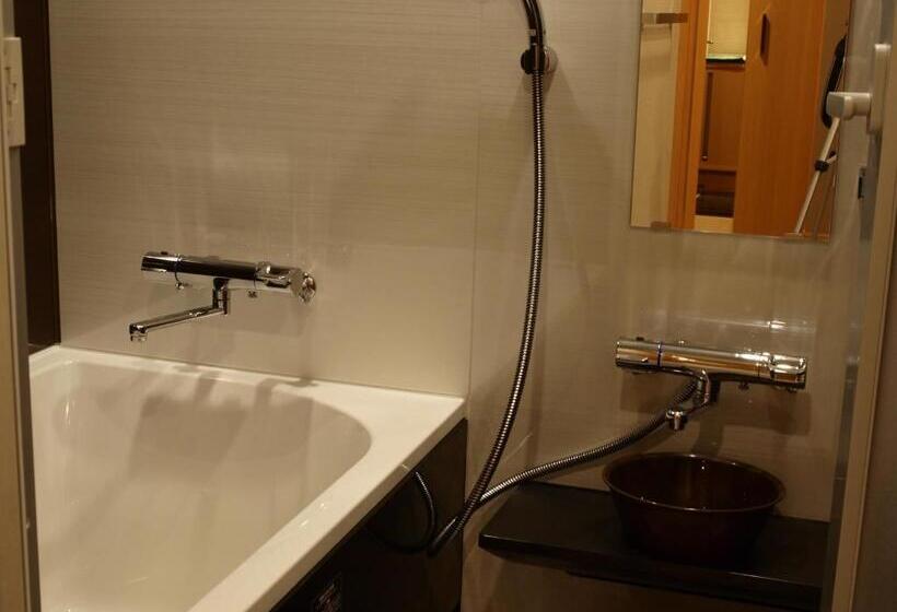 山の見えるスーペリアルーム, Niseko Hot Spring Ikoino Yuyado Iroha