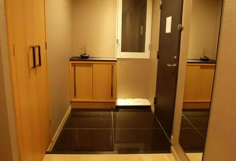 山の見えるスーペリアルーム, Niseko Hot Spring Ikoino Yuyado Iroha