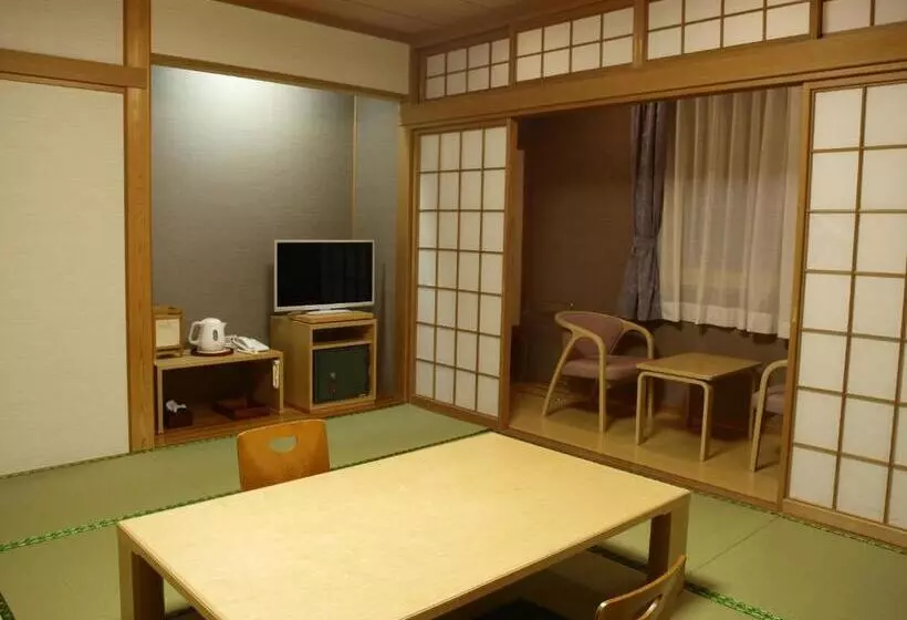 スタンダード４人部屋, Niseko Hot Spring Ikoino Yuyado Iroha