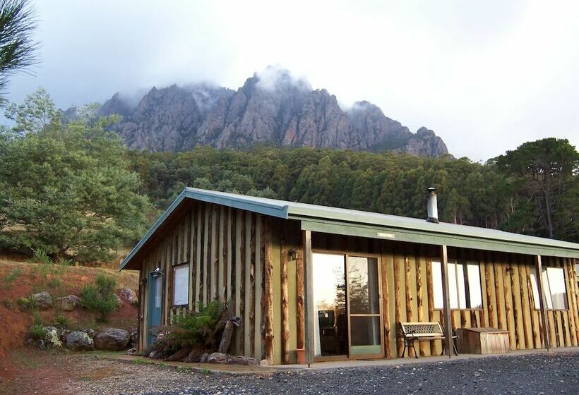 ２ベッドルームハウス, Silver Ridge Retreat