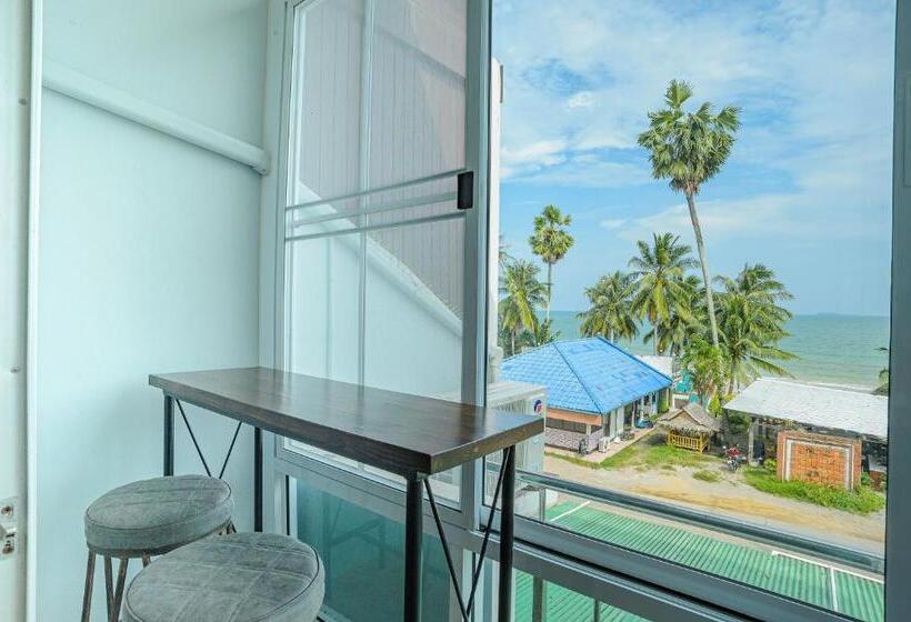 חדר סטנדרט נוף לים עם מרפסת, Talay Sai @ Thung Wua Laen