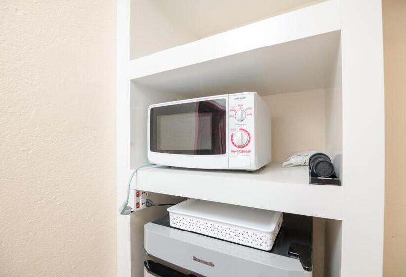 חדר אקזקיוטיב משפחתי, Talay Sai @ Thung Wua Laen