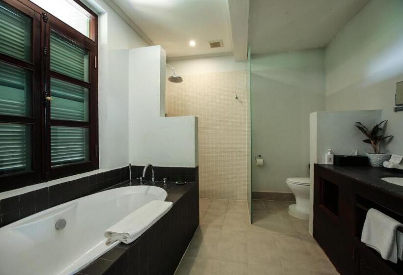 ガーデンビューデラックスルーム, The Apsara Rive Droite