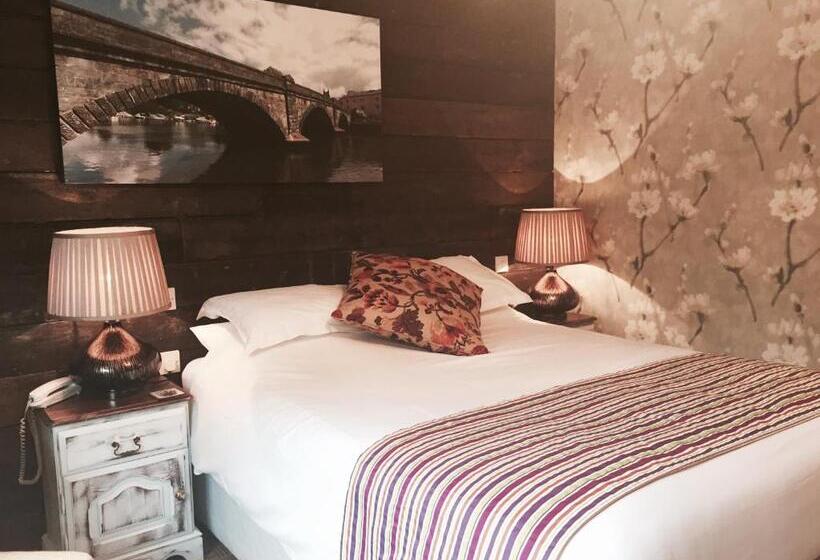 スーペリアールーム, The Watermans Arms