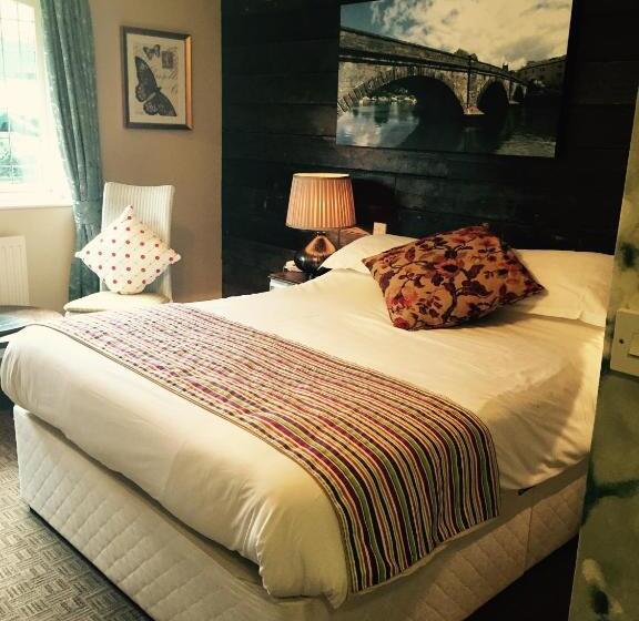 スーペリアールーム, The Watermans Arms