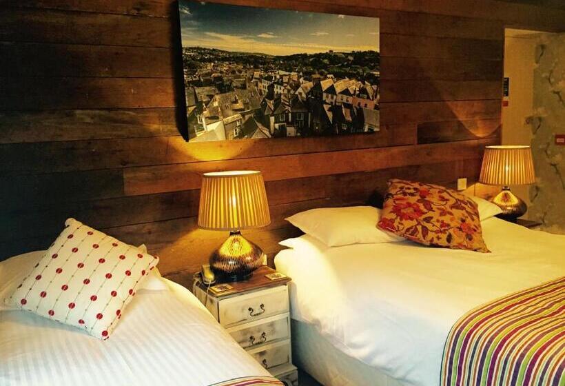 スーペリアファミリールーム, The Watermans Arms